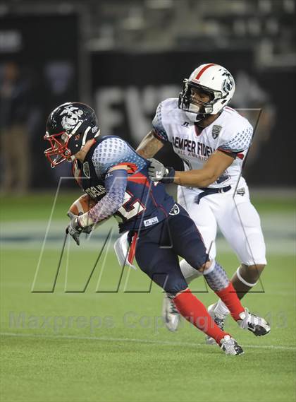 Thumbnail 2 in Semper Fidelis All-American Bowl photogallery.