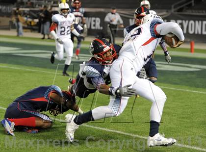 Thumbnail 3 in Semper Fidelis All-American Bowl photogallery.