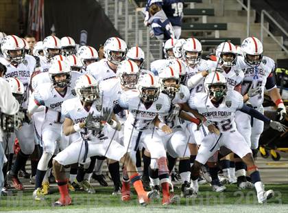 Thumbnail 1 in Semper Fidelis All-American Bowl photogallery.