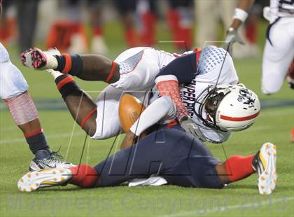 Thumbnail 3 in Semper Fidelis All-American Bowl photogallery.