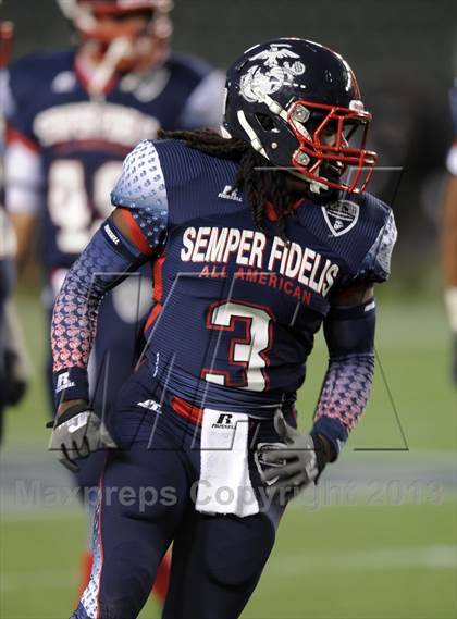 Thumbnail 2 in Semper Fidelis All-American Bowl photogallery.