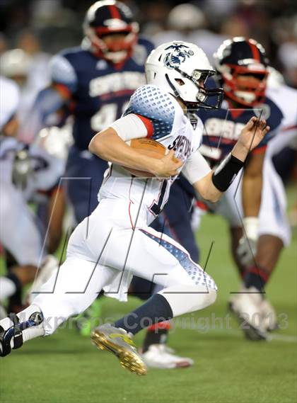 Thumbnail 1 in Semper Fidelis All-American Bowl photogallery.