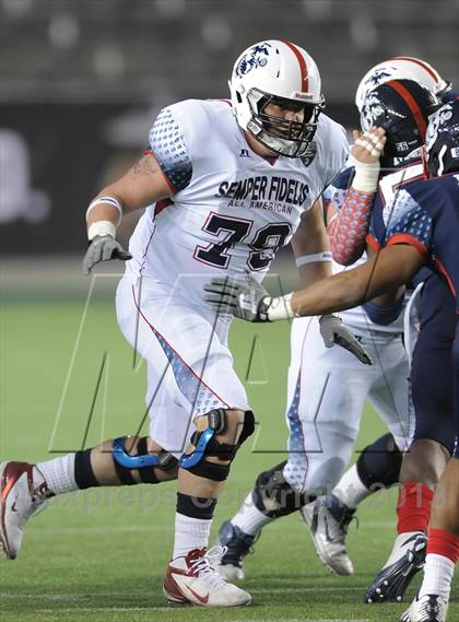Thumbnail 2 in Semper Fidelis All-American Bowl photogallery.