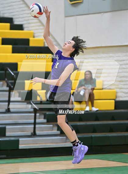 Thumbnail 2 in Peoria vs. Northwest Christian photogallery.