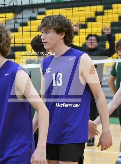 Thumbnail 1 in Peoria vs. Northwest Christian photogallery.