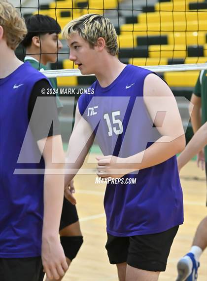 Thumbnail 2 in Peoria vs. Northwest Christian photogallery.