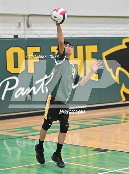 Thumbnail 1 in Peoria vs. Northwest Christian photogallery.