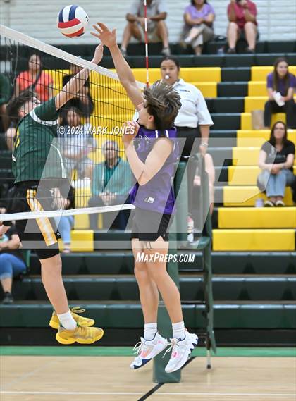Thumbnail 3 in Peoria vs. Northwest Christian photogallery.