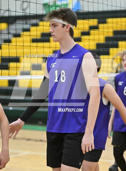 Thumbnail 3 in Peoria vs. Northwest Christian photogallery.