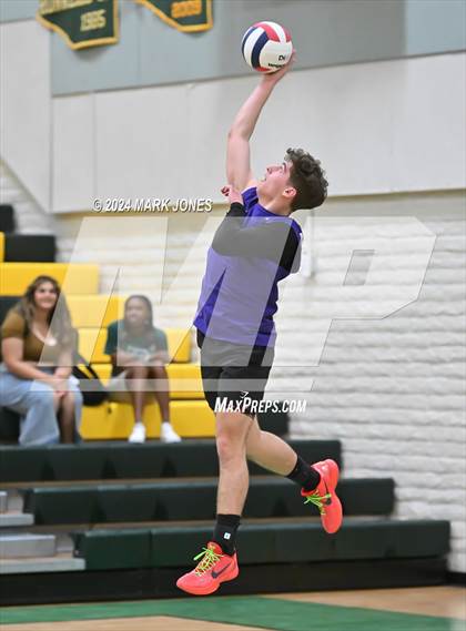 Thumbnail 2 in Peoria vs. Northwest Christian photogallery.