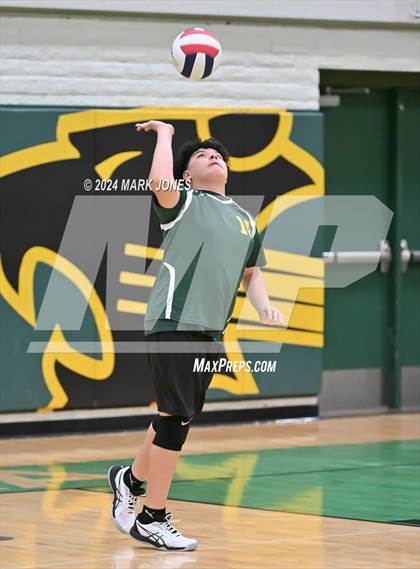 Thumbnail 3 in Peoria vs. Northwest Christian photogallery.
