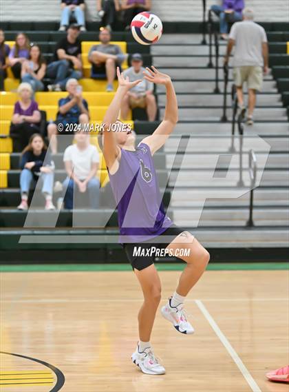 Thumbnail 2 in Peoria vs. Northwest Christian photogallery.