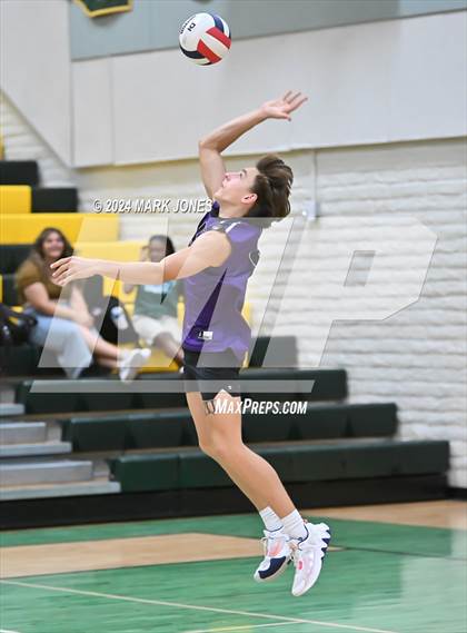 Thumbnail 1 in Peoria vs. Northwest Christian photogallery.