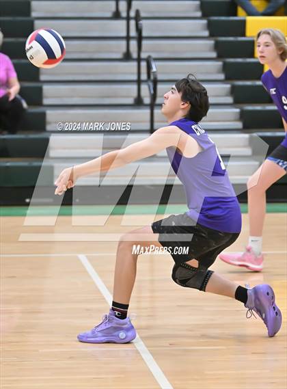 Thumbnail 2 in Peoria vs. Northwest Christian photogallery.