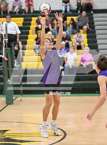 Thumbnail 2 in Peoria vs. Northwest Christian photogallery.