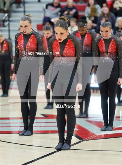 Thumbnail 3 in Cedar Valley Drill photogallery.