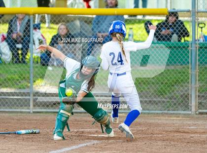 Thumbnail 1 in Nordhoff @ Santa Barbara photogallery.