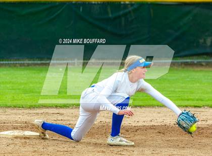 Thumbnail 3 in Nordhoff @ Santa Barbara photogallery.