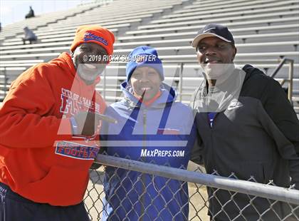 Thumbnail 1 in Morgan Park @ East St. Louis (IHSA 6A 1st Round) photogallery.