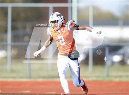 Thumbnail 2 in Morgan Park @ East St. Louis (IHSA 6A 1st Round) photogallery.