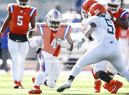 Thumbnail 1 in Morgan Park @ East St. Louis (IHSA 6A 1st Round) photogallery.