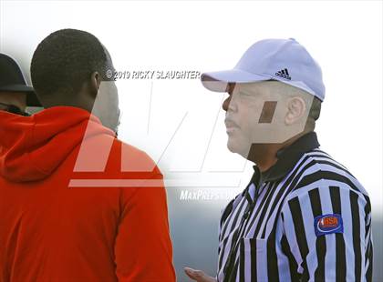 Thumbnail 3 in Morgan Park @ East St. Louis (IHSA 6A 1st Round) photogallery.