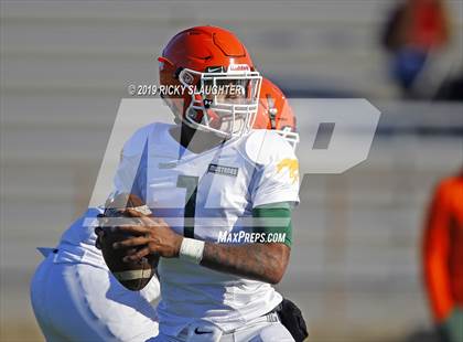 Thumbnail 3 in Morgan Park @ East St. Louis (IHSA 6A 1st Round) photogallery.