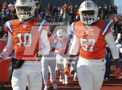 Thumbnail 1 in Morgan Park @ East St. Louis (IHSA 6A 1st Round) photogallery.