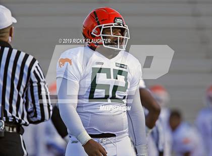Thumbnail 1 in Morgan Park @ East St. Louis (IHSA 6A 1st Round) photogallery.