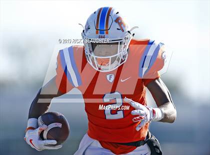Thumbnail 3 in Morgan Park @ East St. Louis (IHSA 6A 1st Round) photogallery.