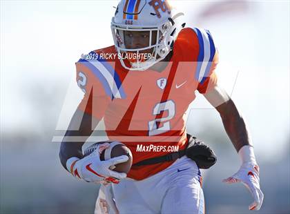 Thumbnail 2 in Morgan Park @ East St. Louis (IHSA 6A 1st Round) photogallery.