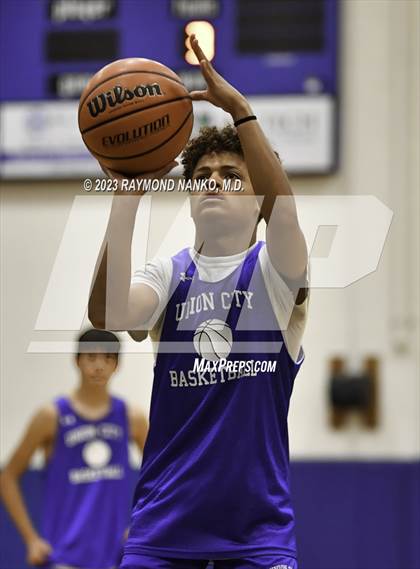 Thumbnail 2 in Centerville vs Union City (Jon Detweiler Shoot Out)  photogallery.