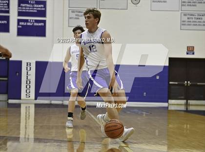 Thumbnail 2 in Centerville vs Union City (Jon Detweiler Shoot Out)  photogallery.