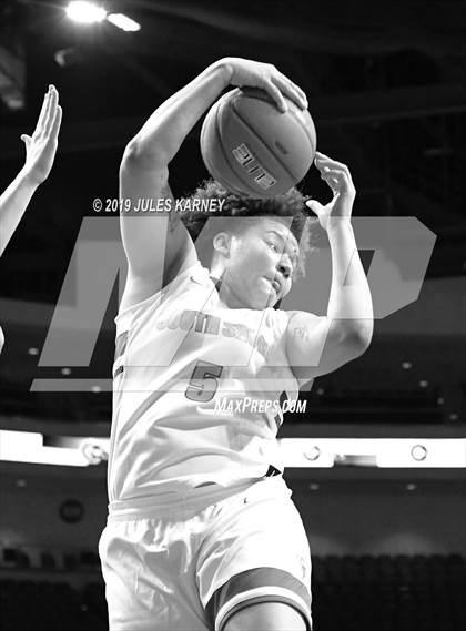 Thumbnail 2 in Bingham vs. South Shore (Tarkanian Classic) photogallery.