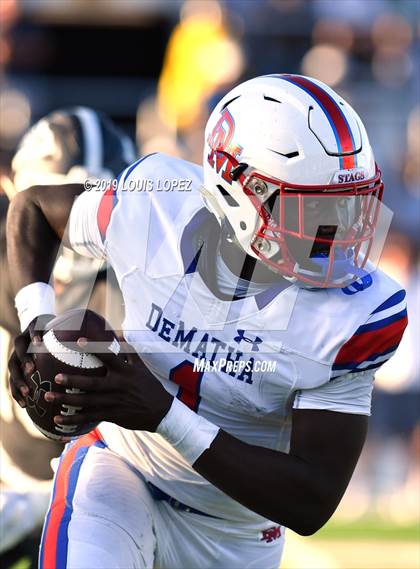 Thumbnail 1 in DeMatha @ St. John Bosco photogallery.