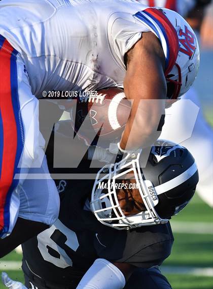 Thumbnail 3 in DeMatha @ St. John Bosco photogallery.