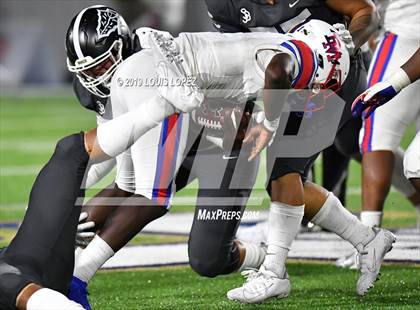 Thumbnail 2 in DeMatha @ St. John Bosco photogallery.