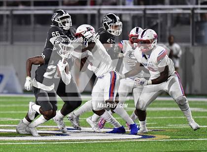 Thumbnail 3 in DeMatha @ St. John Bosco photogallery.