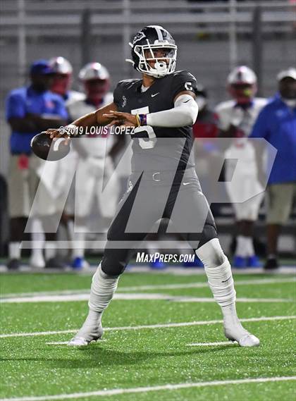 Thumbnail 2 in DeMatha @ St. John Bosco photogallery.
