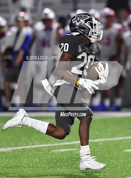 Thumbnail 3 in DeMatha @ St. John Bosco photogallery.