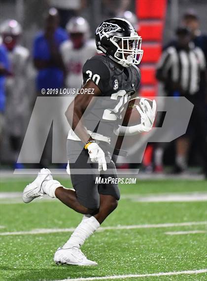 Thumbnail 1 in DeMatha @ St. John Bosco photogallery.
