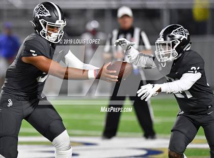 Thumbnail 2 in DeMatha @ St. John Bosco photogallery.