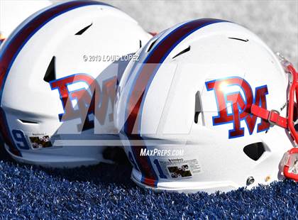 Thumbnail 2 in DeMatha @ St. John Bosco photogallery.