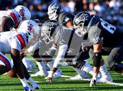 Thumbnail 2 in DeMatha @ St. John Bosco photogallery.