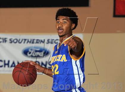 Thumbnail 1 in Benicia vs. Granite Hills (MaxPreps Holiday Classic) photogallery.