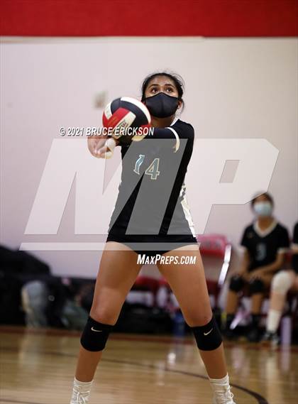 Thumbnail 2 in Del Lago Academy @ Escondido Adventist Academy photogallery.