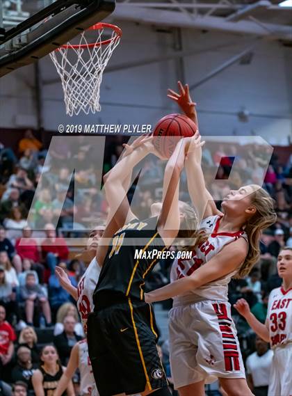 Thumbnail 2 in East Surry vs. Murphy (NCHSAA Western Regional Final) photogallery.