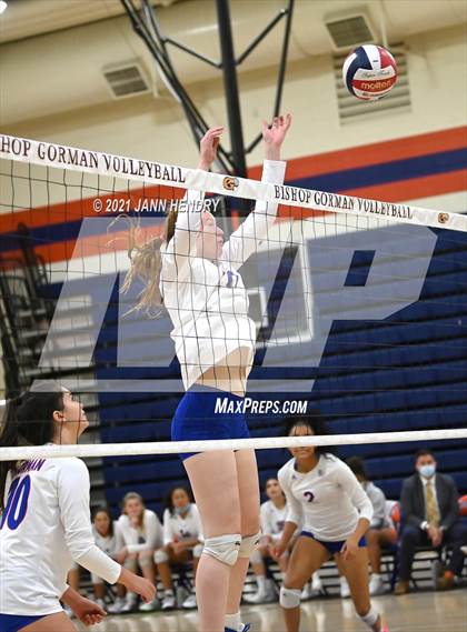 Thumbnail 1 in Faith Lutheran @ Bishop Gorman (Class 5A Southern Region Quarterfinal) photogallery.