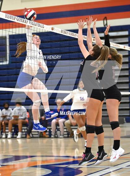 Thumbnail 1 in Faith Lutheran @ Bishop Gorman (Class 5A Southern Region Quarterfinal) photogallery.