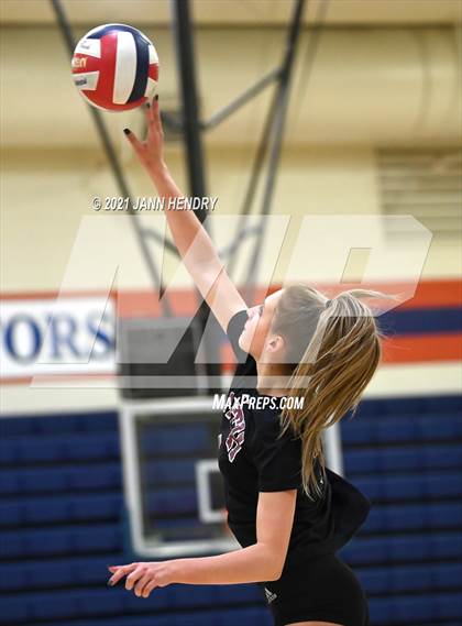 Thumbnail 1 in Faith Lutheran @ Bishop Gorman (Class 5A Southern Region Quarterfinal) photogallery.